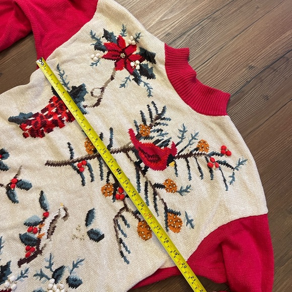 Floral Embroidered Sweater - Red and Cream - Picture 5 of 8